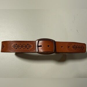 Fossil Brown Floral Tooled Leather Belt Size Small Boho Western Classic